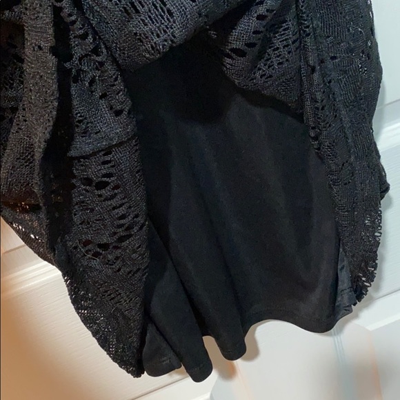 LBD lace overlay Dress - Picture 6 of 6